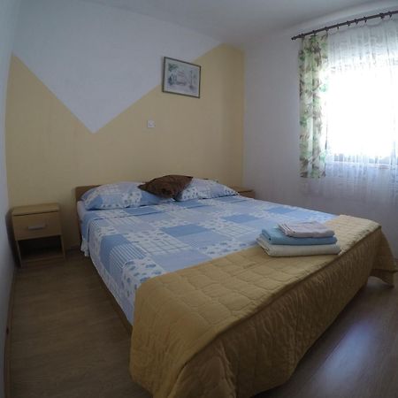 Peach Apartment'S Repic Бибине Екстериор снимка